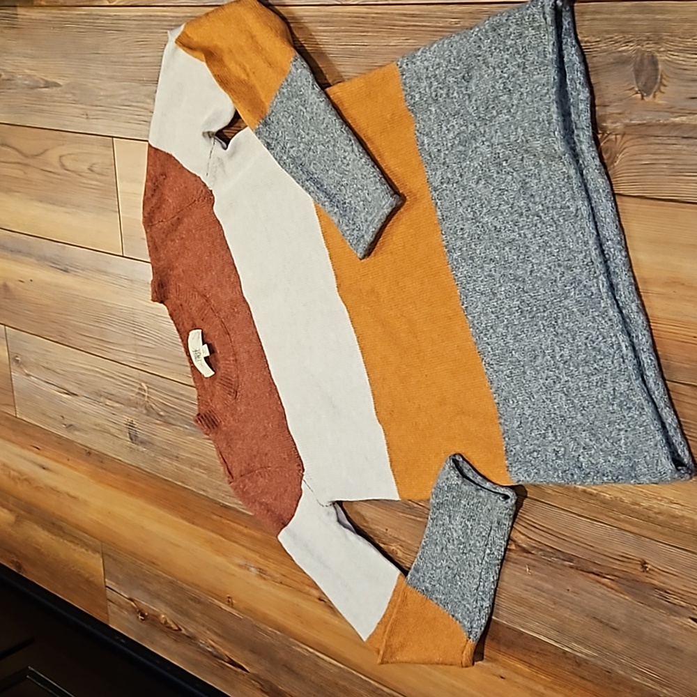 Pinque sweater